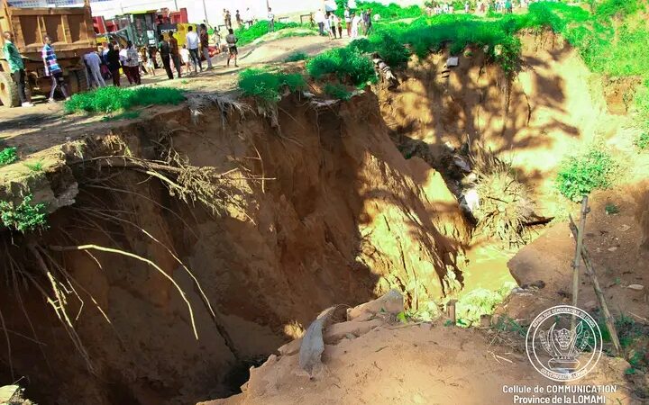 Lomami : le Gouverneur Nathan Ilunga lance les travaux de lutte anti-erosive du ravin UNILO à Kabinda