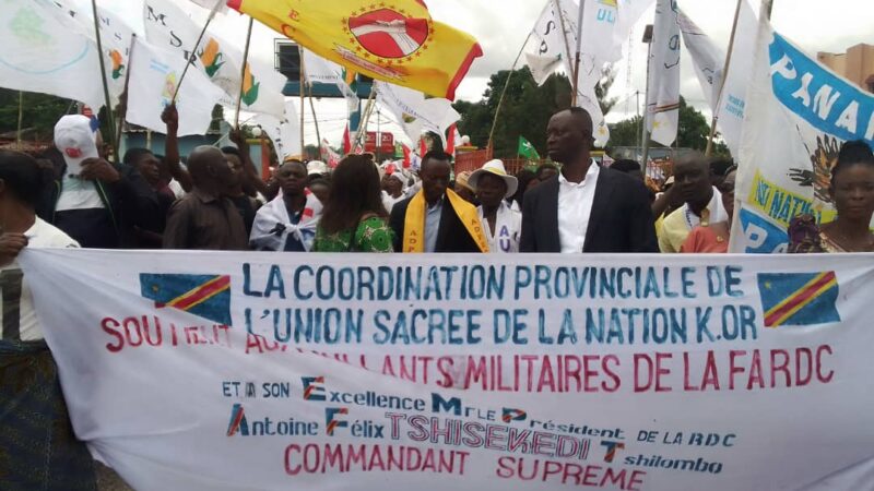 Kasaï oriental : marche de soutien aux FARDC, la coordination provinciale de l’Union sacrée condamne le plan de balkanisation de l’Est du pays