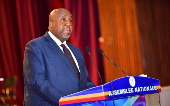 RDC : le ministre Molendo Sakombi a présenté le projet de loi  portant régime général des biens, régime foncier et immobilier