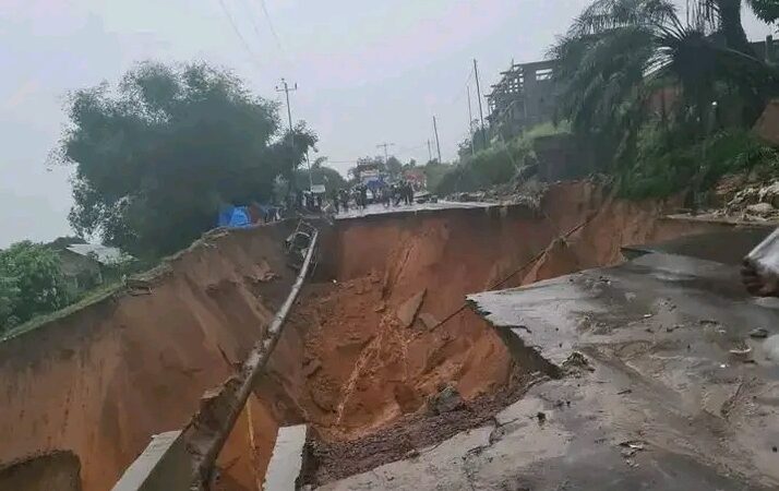 RDC : la ville de Kinshasa coupée de Matadi,  plusieurs dégâts matériels importants enregistrés dans la capitale congolaise après la pluie