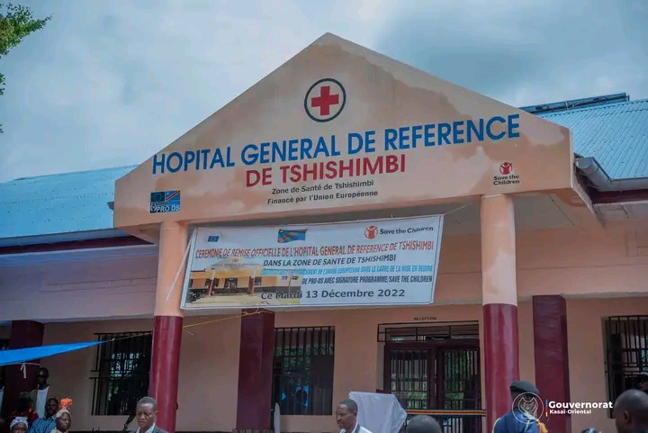 Kasaï oriental :  inauguration de l’hôpital général de référence de Tshishimbi construit par Save the children