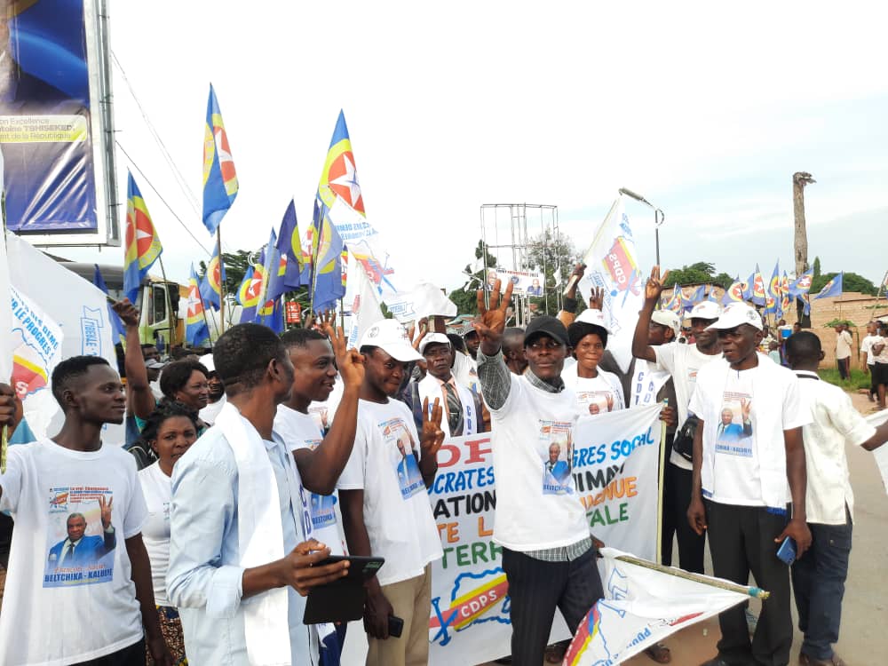 Kasaï oriental : les militants du Congrès pour la démocratie et le progrès social ont réservé un accueil délirant au président de la République Félix Tshisekedi
