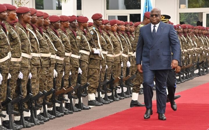 Kongo central : Félix Tshisekedi va rencontrer les jeunes recrutés dans l’armée à la base militaire de Kitona