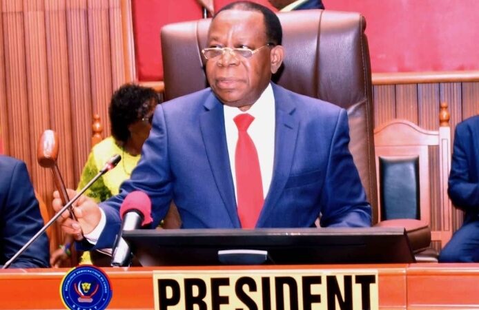 Sénat : Modeste BAHATI clôt la session de septembre et salue la diplomatie agissante du Président Tshisekedi face à l’agression rwandaise