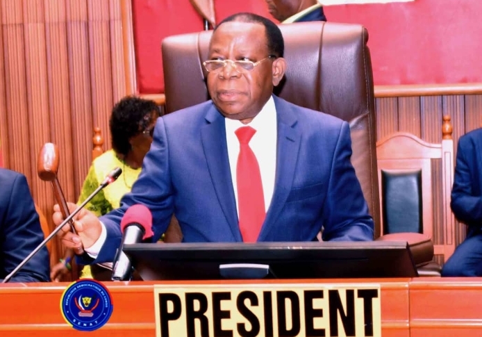 Sénat : Modeste BAHATI clôt la session de septembre et salue la diplomatie agissante du Président Tshisekedi face à l’agression rwandaise