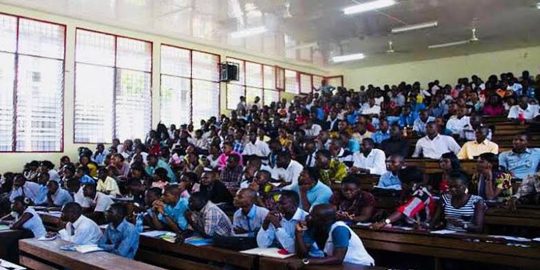 RDC: dès l’année académique prochaine, les étudiants suivront un cours sur la formation militaire, selon Muhindo Zangi