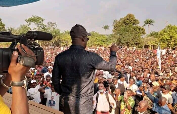 Sud-Ubangi: Jean-Lucien Bussa tacle Moïse Katumbi « Tout celui dont le père n’est pas congolais est notre ennemi»