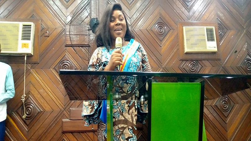 Kasaï oriental : Irène Mbalayi réitère son soutien à Félix Tshisekedi et invite la population de son entité à aller se faire enrôler