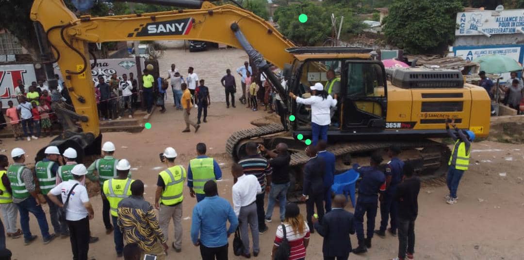 Kasaï oriental : début effectif des travaux de construction de la route Mbujimayi-Kananga sur financement du FPI