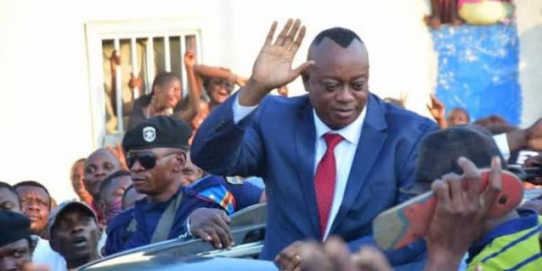 Kasaï oriental : le Gouverneur honoraire Jean Maweja Muteba  annoncé à Mbujimayi