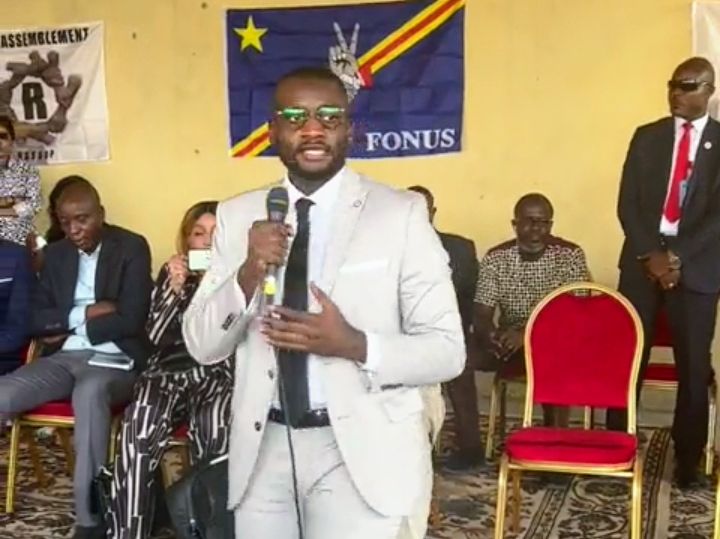 Diplomatie : le député français Carlos Martens Bilongo appelle la jeunesse congolaise à la prise de conscience et rassure que la RDC et la France sont amis