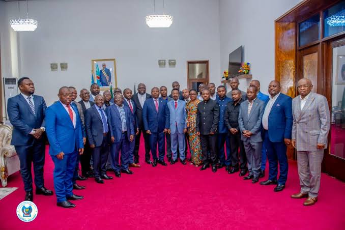 RDC : les députés provinciaux du Sud-Kivu chez Mboso pour remercier le Chef de l’Etat pour avoir pris acte de la déchéance du Gouverneur Ngwabidje
