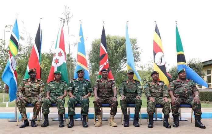 RDC: le président kenyan William Ruto nomme un nouveau commandant de la force régionale de l’EAC
