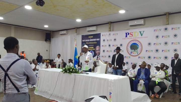 RDC : She Okitundu décide d’accompagner Félix Tshisekedi en créant son parti politique le PSDV