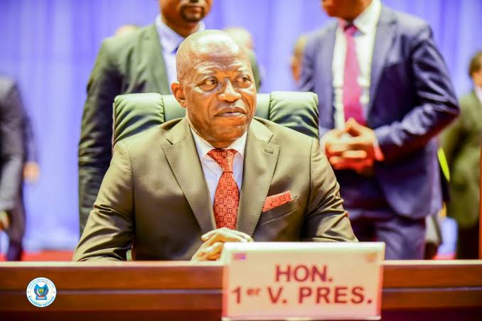 RDC : grâce à son dynamisme  André Mbata apporte un vent nouveau au bureau de l’Assemblée nationale