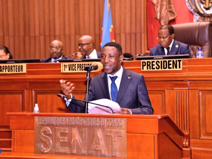 SENAT : le Sénateur MAPENZI Maneno appelle le ministre des ITP à établir un programme précis des travaux de réhabilitation des routes nationales numéro 2, 3 et 5 qui passent par le Sud-Kivu