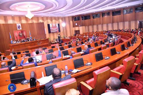 RDC: rétropédalage, l’opposition parlementaire du Sénat participe au vote du projet de loi portant répartition des sièges