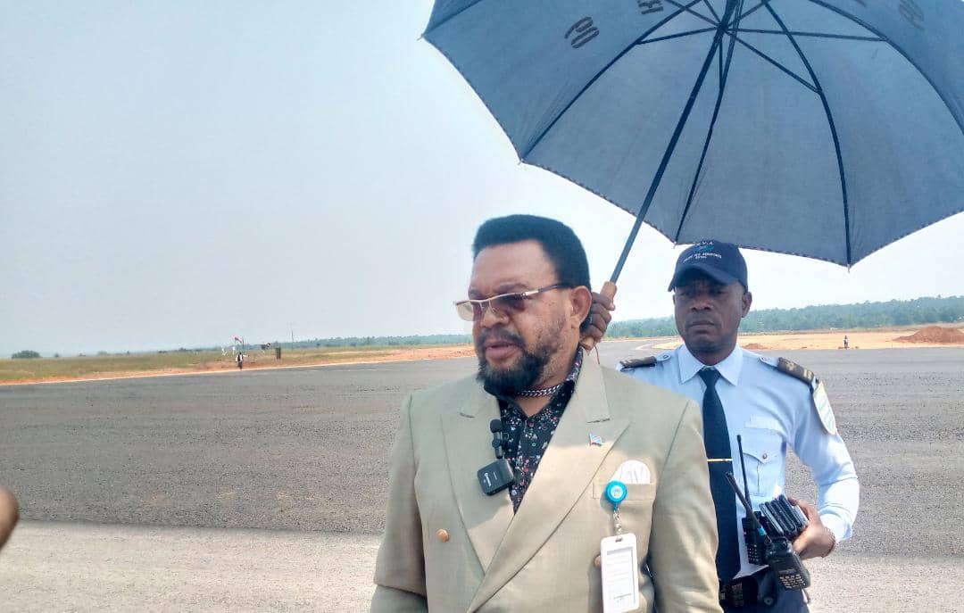 Kasaï oriental : Romain Tshinyama rassure sur l’état d’avancement des travaux de modernisation de l’aéroport international de Bipemba