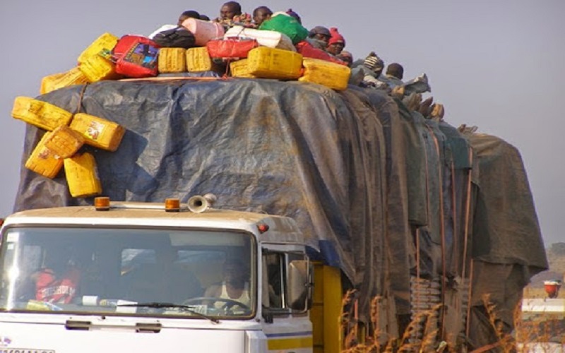 Kasaï oriental : à Mbujimayi, une femme meurt après s’être jetée aux pneus d’un camion