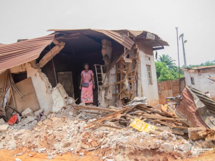 Kasaï oriental : démolition des constructions anarchiques au croisement des avenues Kasavubu et la RN°1