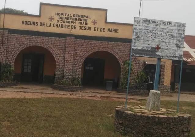 Kasaï oriental : la SOCICO Miabi plaide pour le déploiement de l’ambulance dotée à l’hôpital général de référence de Miabi, mais bloquée à Mbujimayi