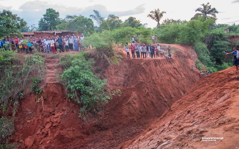 Kasaï oriental : Julie Kalenga envisage une intervention spéciale en faveur des habitants du site Mbala wa Tshitolo victimes des éboulements