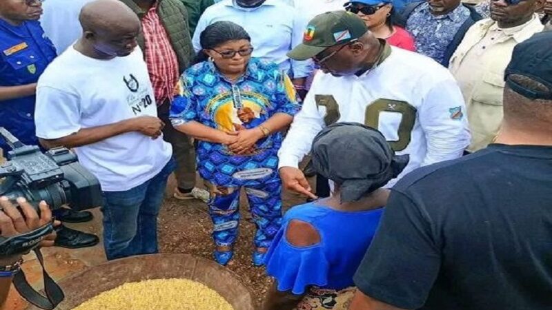 Kasai oriental : hausse du prix de maïs, Félix Tshisekedi s’enquiert de la situation au marché Bakwadianga