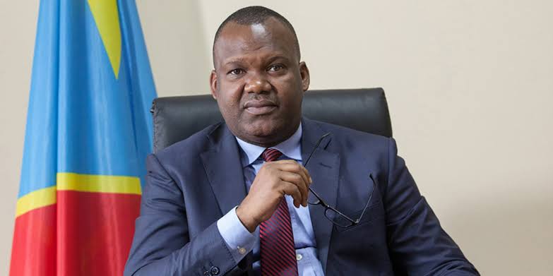 RDC: le ministère de l’intérieur pourrait retirer l’agrément du parti de Corneille Naanga
