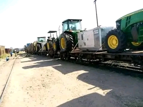Kasaï oriental : le ministre provincial de l’agriculture annonce l’acheminement de huit tracteurs et autres équipements agricoles modernes de Lufu à Mbujimayi
