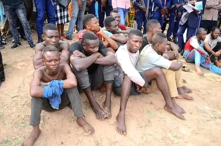 Kasaï oriental : des jeunes arrêtés dans la commune de Diulu pour avoir troublé l’ordre public