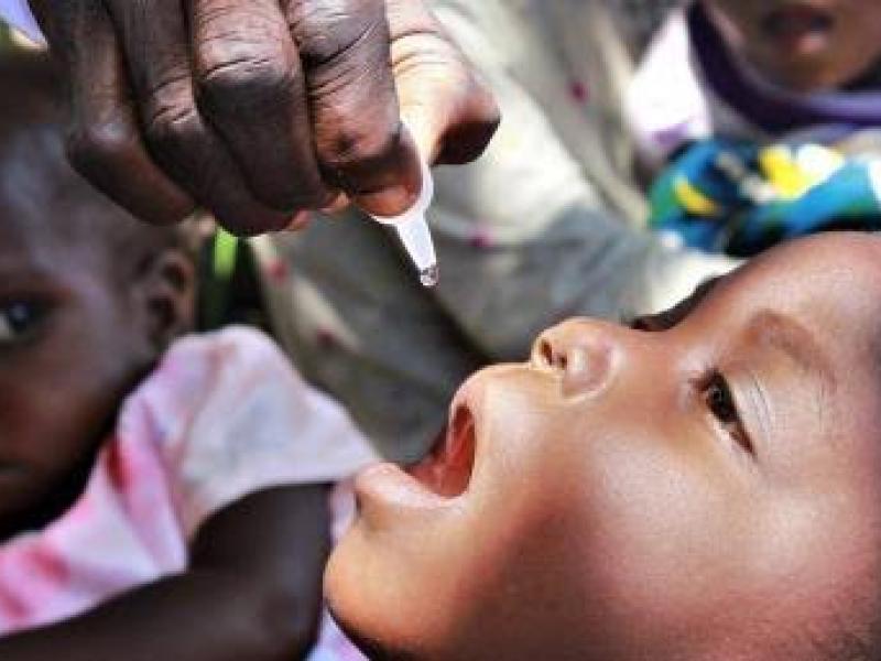 Kasaï : la campagne de vaccination contre la Poliomyélite lancée à Kamonia