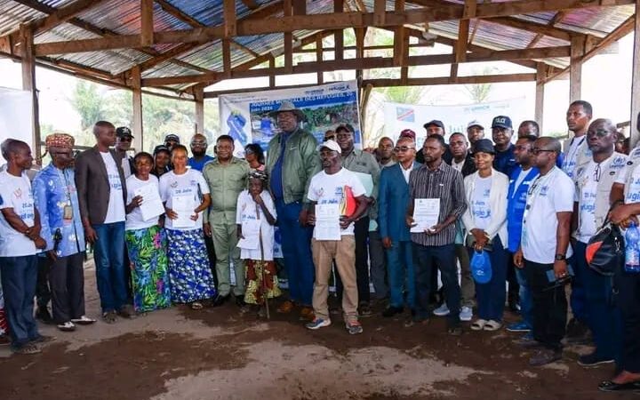 Kasaï : 238 titres fonciers offerts par le HCR pour transformer la vie des réfugiés à Kapinga Nkudi
