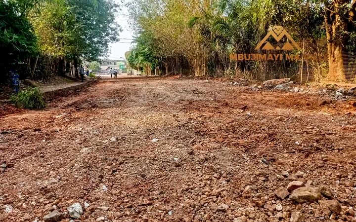 Kasaï oriental : début des travaux d’aménagement sur l’avenue Cathédrale à Kanshi, tronçon compris entre Rond-point Kimberlyte et la station Monaluxe