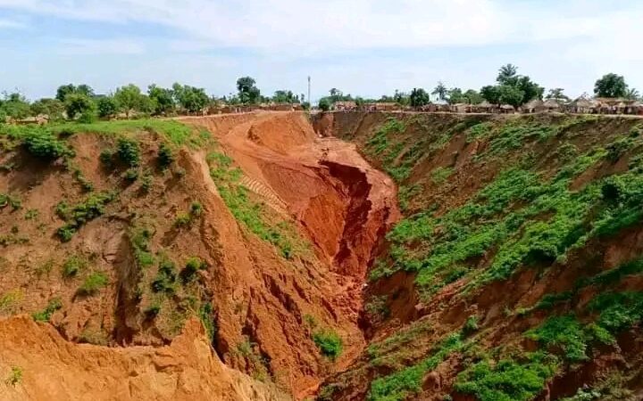 Kasaï oriental : la cité de Boya menacée  par l’extension du ravin