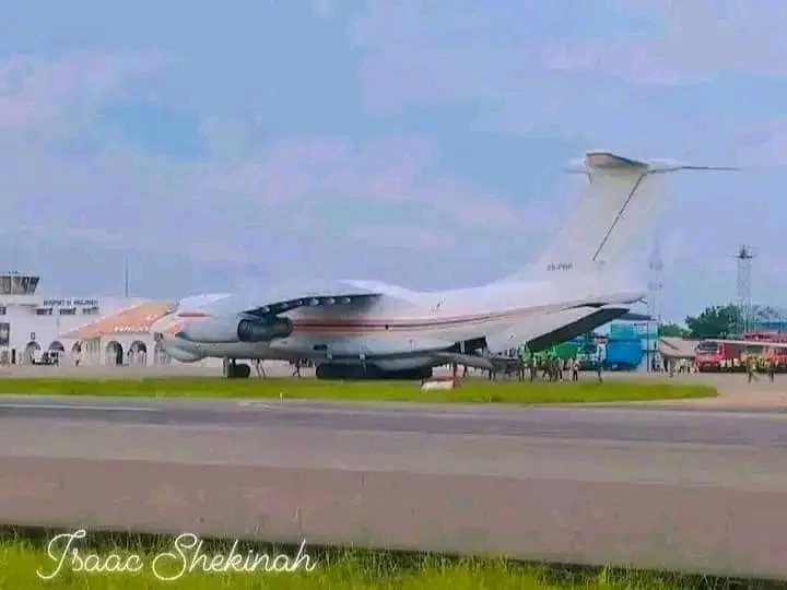 Kasaï oriental : premier vol réussi sur la nouvelle piste d’atterrissage de l’aéroport de Bipemba