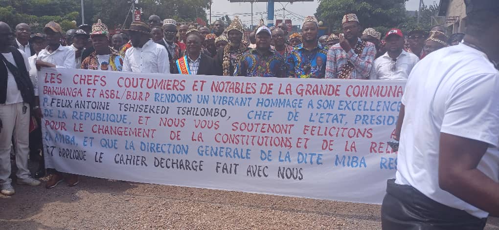 Kasaï oriental : la communauté Bakwa Nyanguila soutient la révision constitutionnelle initiée par Félix Tshisekedi