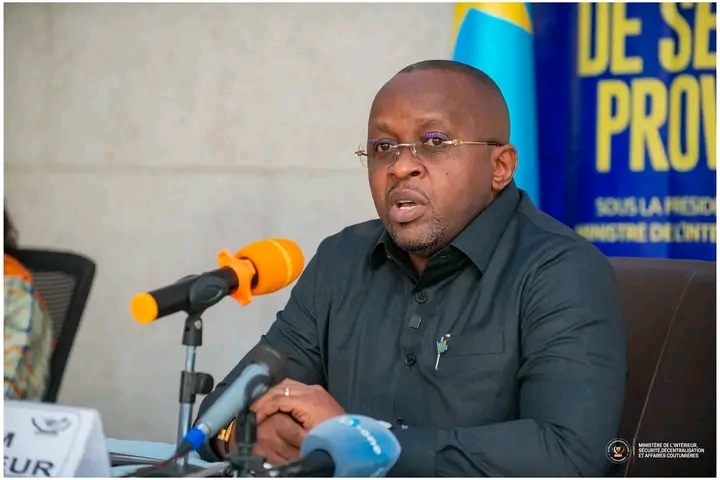 Sécurité à Kinshasa : Jacquemin Shabani exige une cartographie claire de l’insécurité