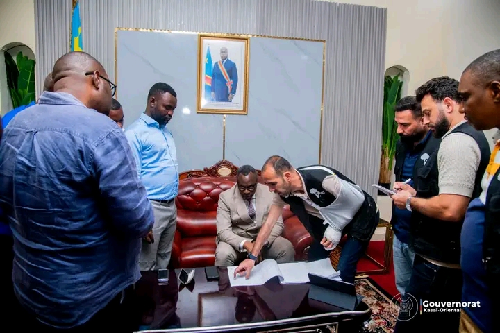 Kasaï oriental :  écoles et hôpitaux bientôt modernisés grâce au partenariat entre  Jean-Paul Mbwebwa  et SAFRIMEX
