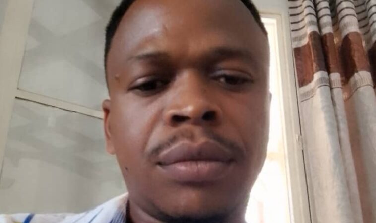 Lomami : Justin Kalombo promet le suivi des doléances de Mwene-Ditu après la visite d’Éliezer Ntambwe