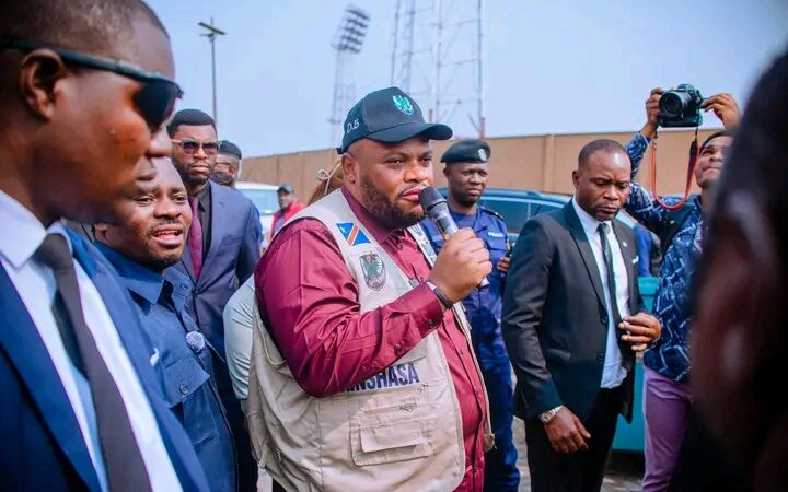 Gouverneur Bumba Lubaki restructure son Gouvernement pour une gestion renforcée de la ville province de Kinshasa