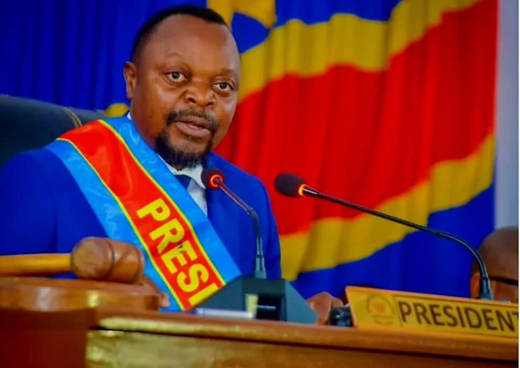 Kongo Central : le président de l’Assemblée provinciale, Mantezolo Diatezua Papy, jette l’éponge après les incidents à l’hémicycle