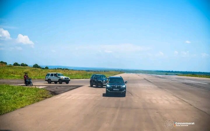 Kasaï oriental : près de 90 % des travaux exécutés, le gouverneur salue les avancées vers l’ouverture internationale de l’aéroport de Bipemba