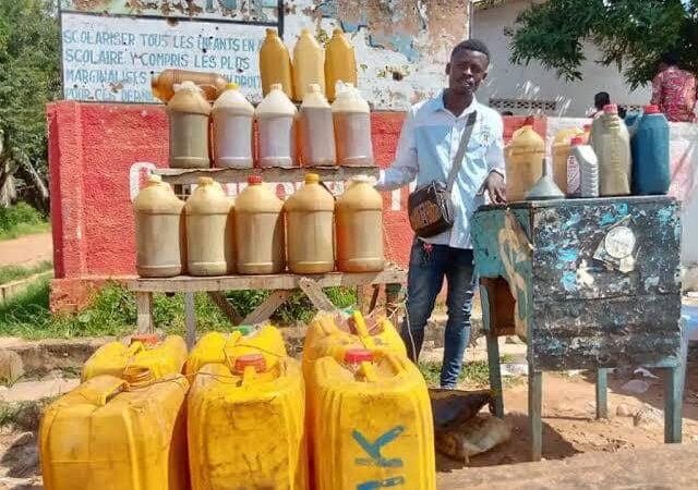 Lomami : la hausse du prix du carburant pèse lourdement sur les déplacements de la population à Mwene-Ditu