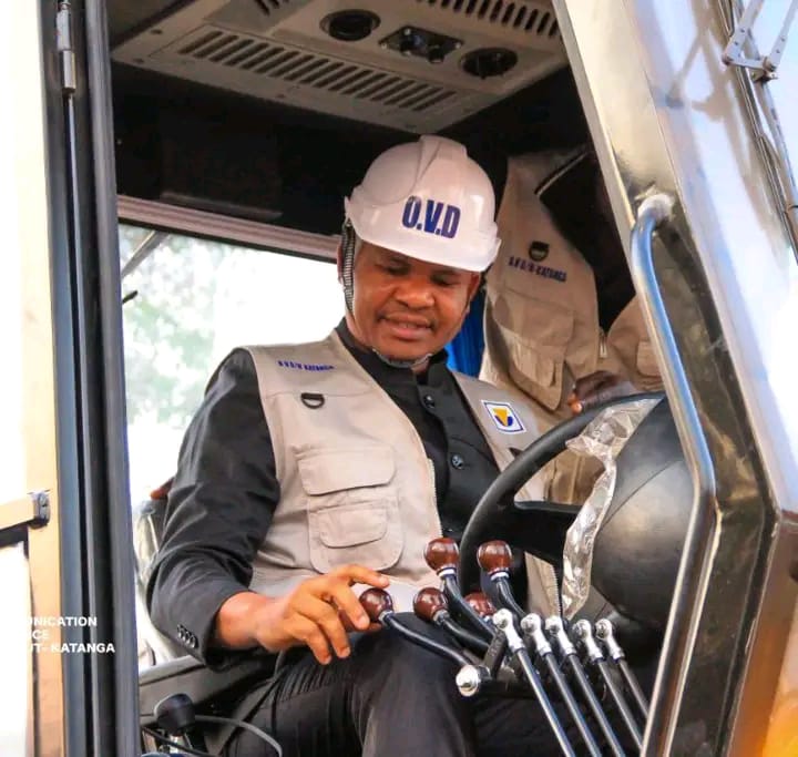Haut-Katanga : Martin Kazembe Shula met en chantier plus de 8 kilomètres de routes à Lubumbashi