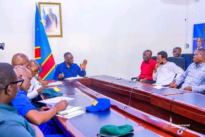 Kasaï oriental : hausse du prix du maïs,  Jean-Paul Mbwebwa réunit les acteurs et exige le respect du prix de référence de 3 500 FC