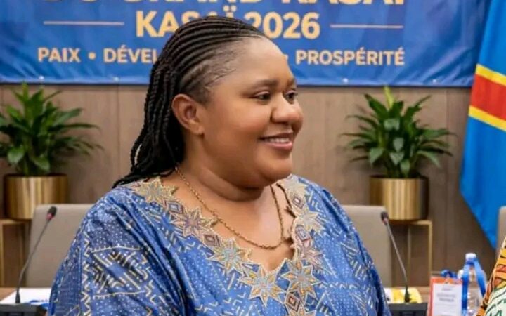 Crise sécuritaire en RDC : Carine Kalenga interpelle Joseph Kabila et appelle les Congolais à l’unité