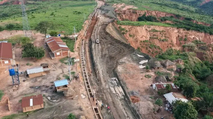 Kasaï oriental : à Boya, la population salue l’avancement des travaux antiérosifs exécutés par Safrimex