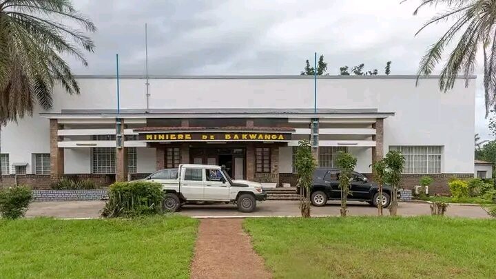Kasaï oriental : Albert Kalonji Ditutu et Placide Ndumbi Kayembe remplacent Kabanda Kana et Okoto à la Miba