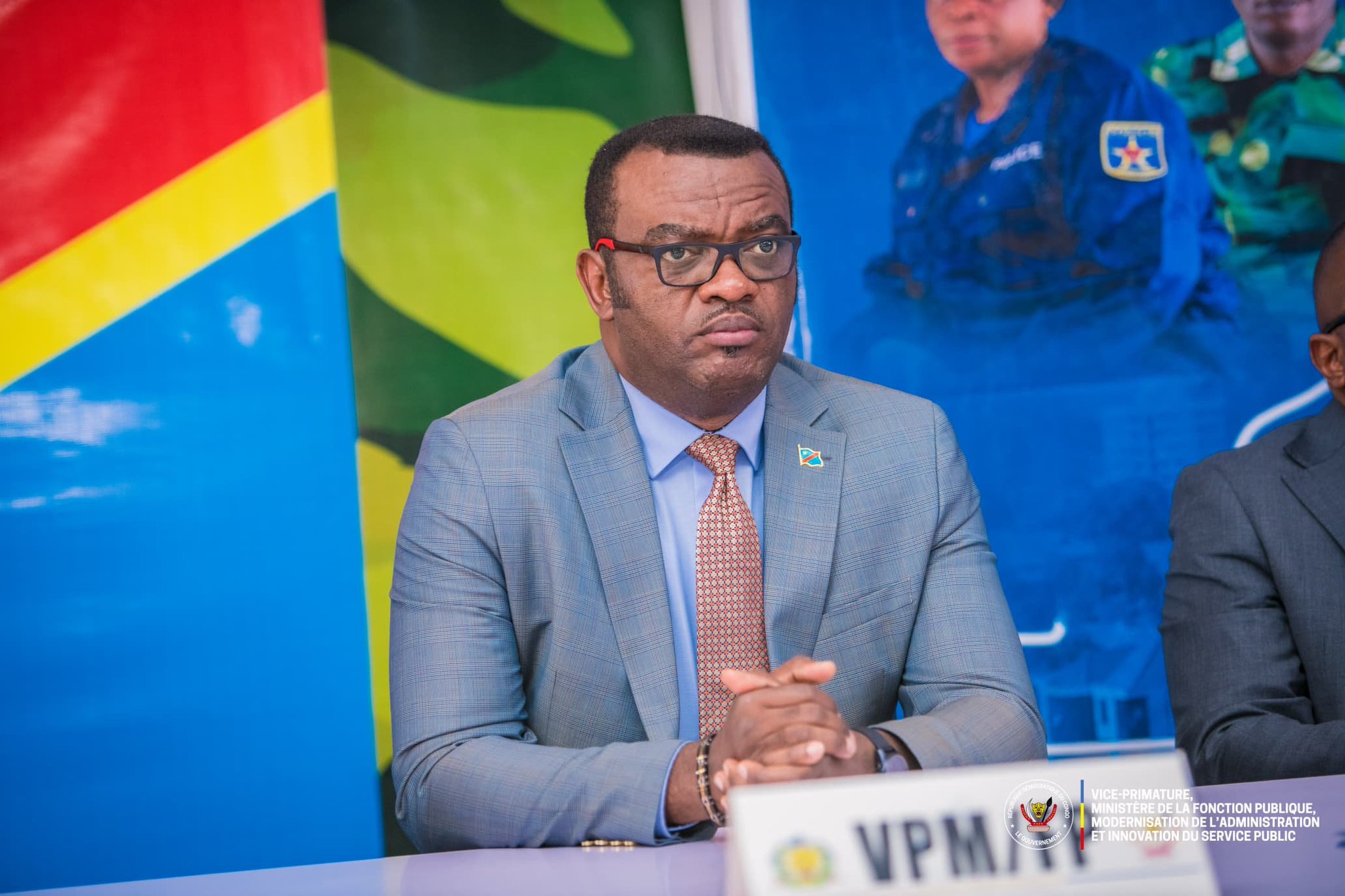 RDC : après le discours de Joseph Kabila, Jean-Pierre Lihahu défend le bilan de Félix Tshisekedi et accuse l’ancien président de rapprochement avec le Rwanda