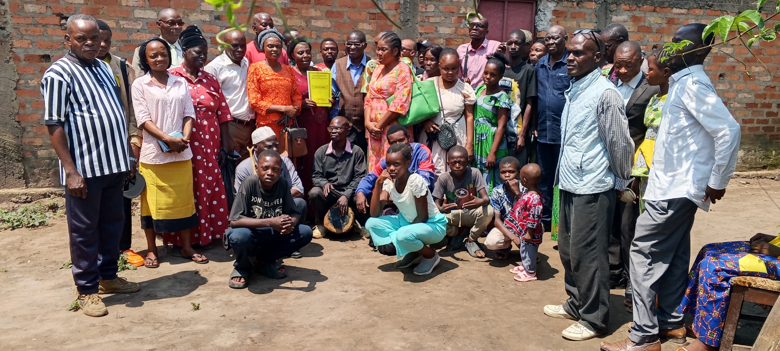 Kasaï Central : plus de 500 personnes vivant avec une déficience visuelle annoncent leur adhésion à la vision de la DBC